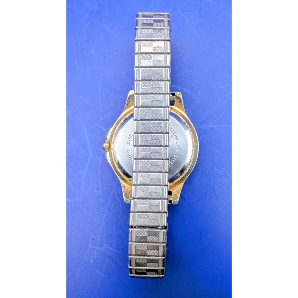Watch It Women's Wrist Watch White Dial - New‎ Battery